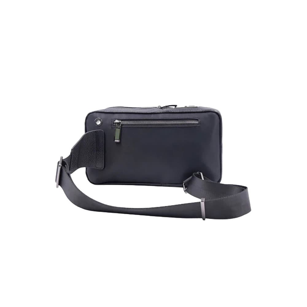 کوله تک بند چرمی به همراه قفل اثر انگشتی leather chest bag with fingerprint lock