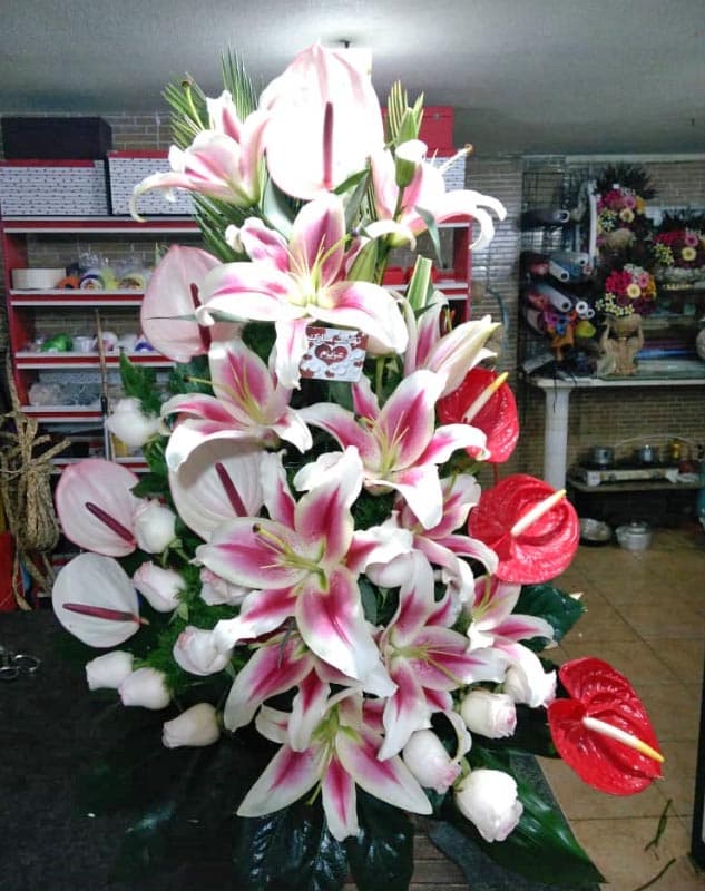 سبد گل یکطرفه کد 686