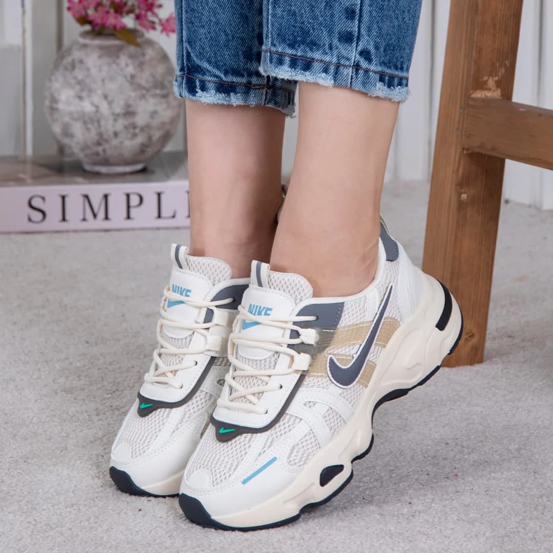 کتونی دخترونه وارداتی NIKE BERRY 3770 — تصویر ۲