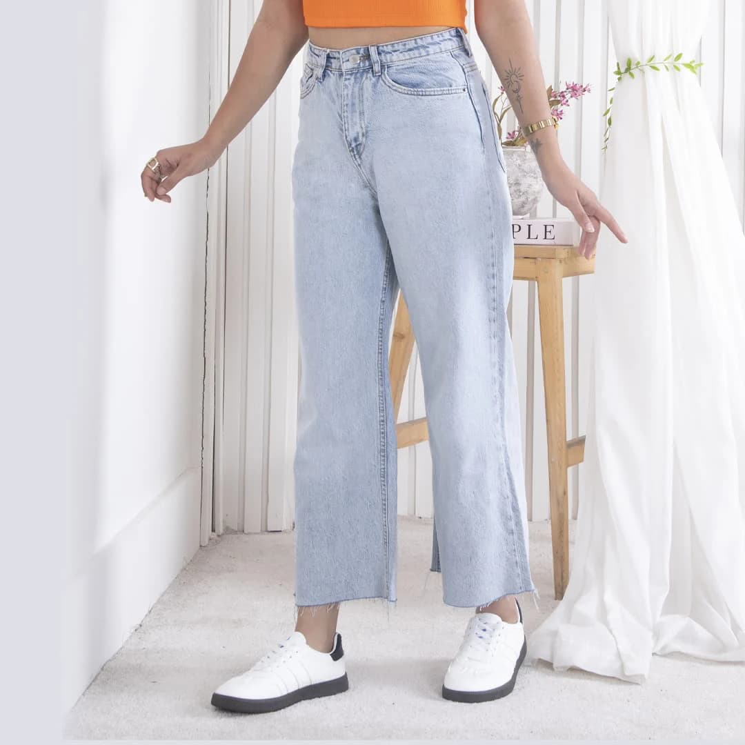 شلوار جین دخترونه کراپ فول بگ ZARA 19438