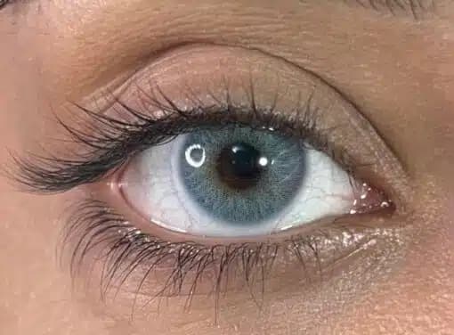 لنز آبی اُپتی کالر روبی بلو | Opti-Color Ruby Blue contact lenses — تصویر ۳