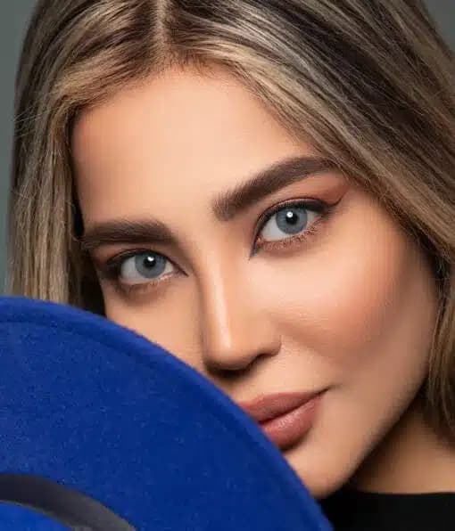 لنز آبی اُپتی کالر روبی بلو | Opti-Color Ruby Blue contact lenses — تصویر ۲