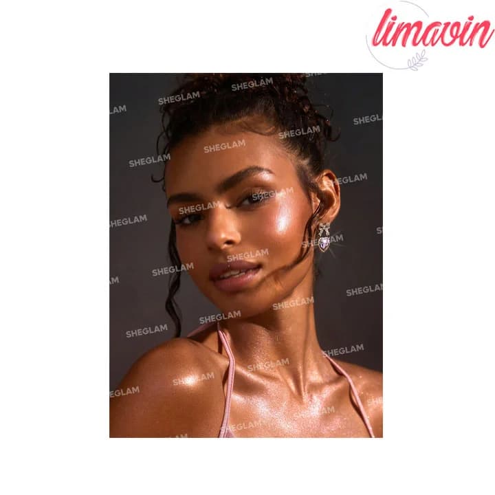 هایلایتر پودری بدن شیگلم سری هلو کیتی رنگ Kitty Glow — تصویر ۴