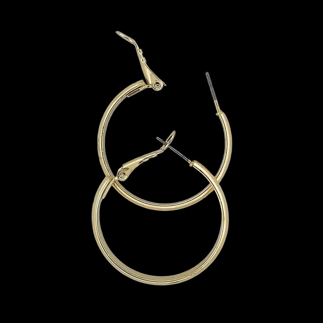 گوشواره حلقهای ساده طلایی (مدل کلاسیک/Classic Gold) — تصویر ۶