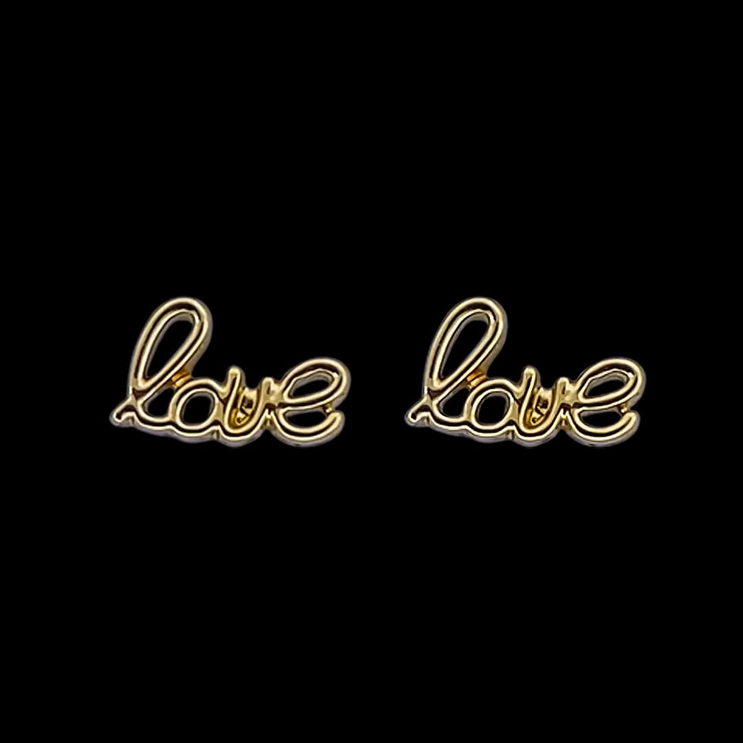 گوشواره میخی لاو (Love Script Stud Earrings)
