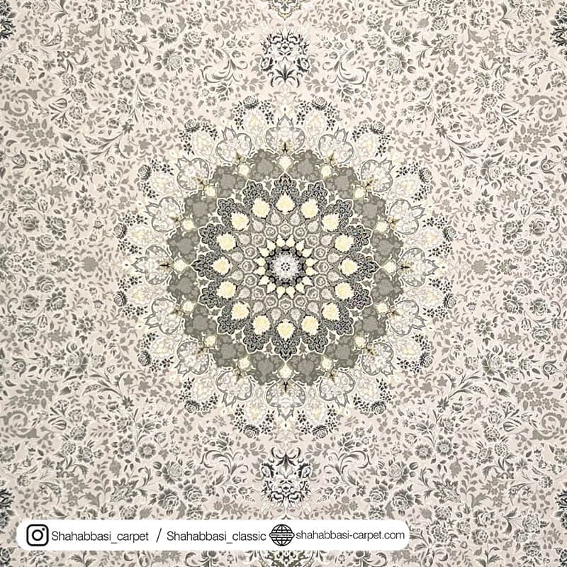 فرش کلاسیک کد 5004 صدفی — تصویر ۳