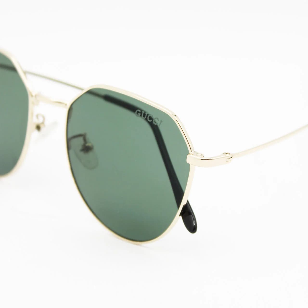 عینک آفتابی گوچی (Gucci) مدل 1908 — تصویر ۵