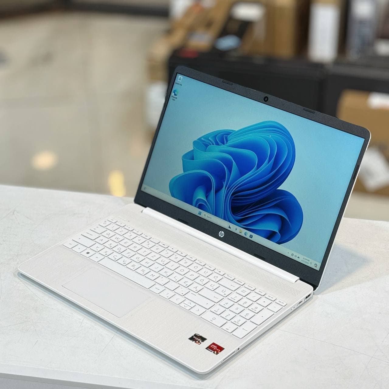 لپ تاپ استوک اچ پی 15S Ryzen3 — تصویر ۲
