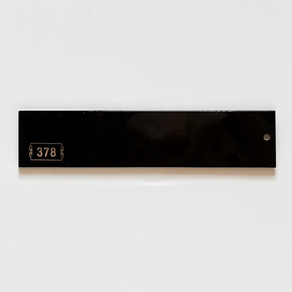 پرده کرکره ای چوبی مشکی طرح چوب 50 میلیمتری – کد HLVI61 — تصویر ۲
