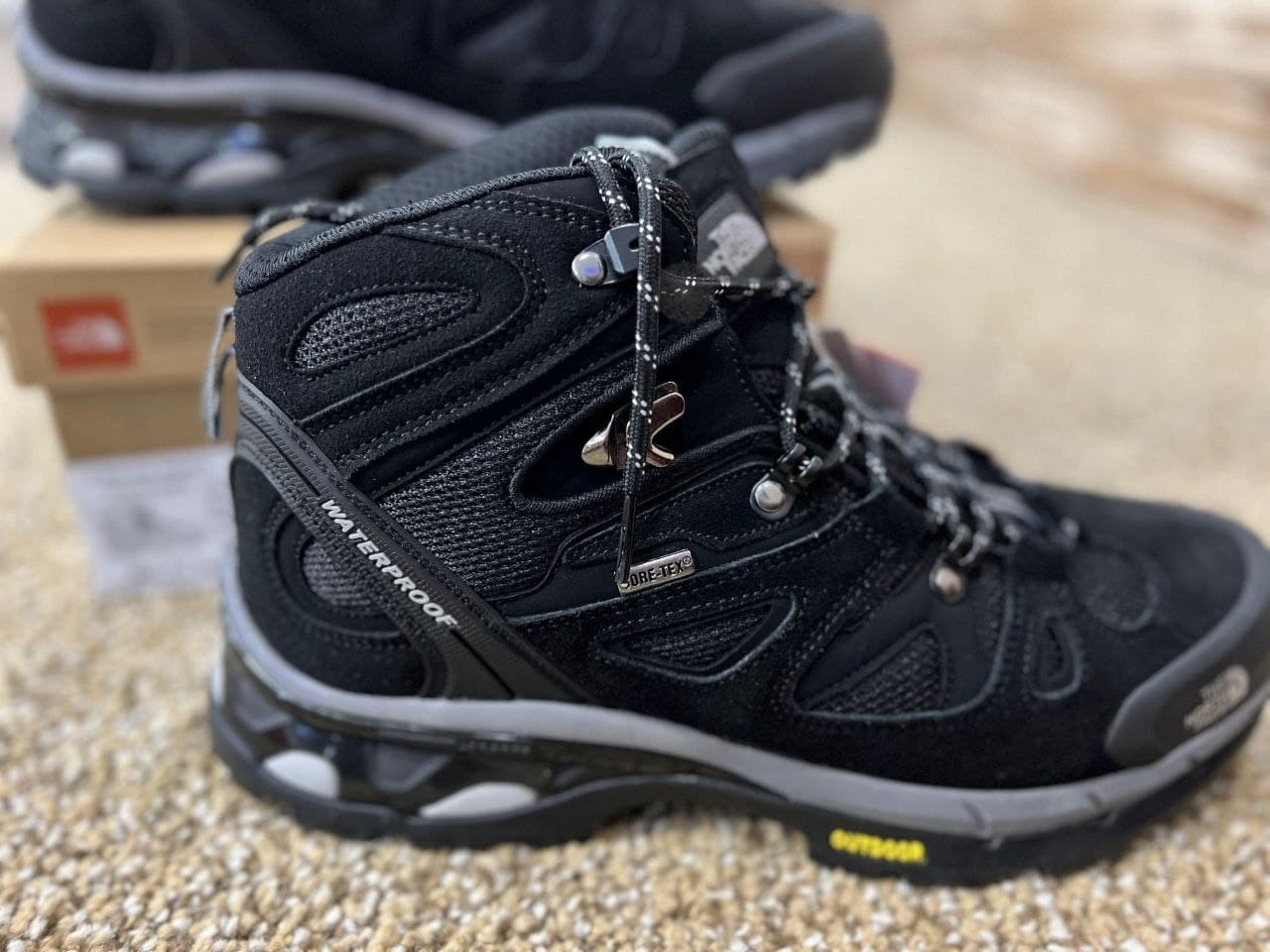پوتین کوهنوردی نورث فیس اصلی the north face h9868