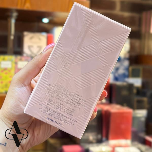 عطر ادکلن باربری بریت شیر | Burberry Brit Sheer — تصویر ۶