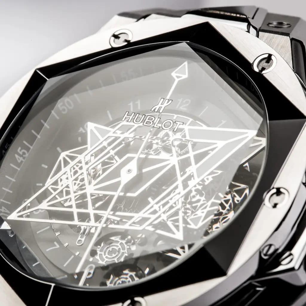 ساعت مردانه هوبلو مدل کهکشانی (HUBLOT) کد mlb0bs0in2 — تصویر ۳