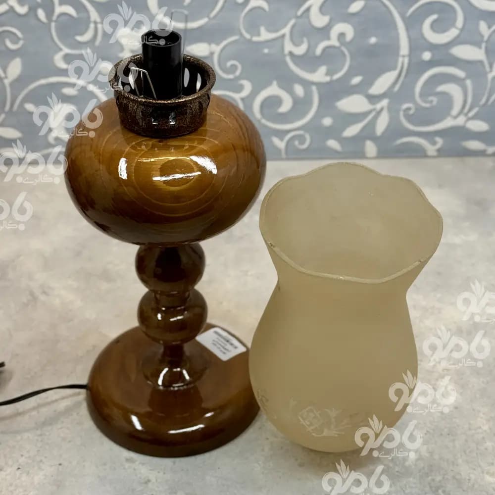 آباژور شمعدانی چوبی کد 024 — تصویر ۳