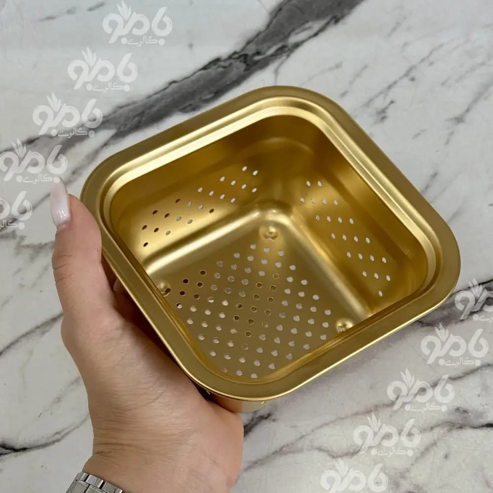 تفاله گیر سینک یونیک مربع طلایی — تصویر ۲