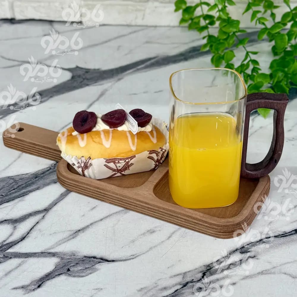 لیوان پیرکس مربع دسته چوبی10 سانت 216
