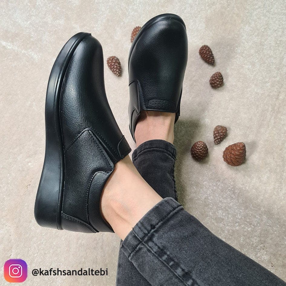 کفش طبی زنانه مدل پانیز