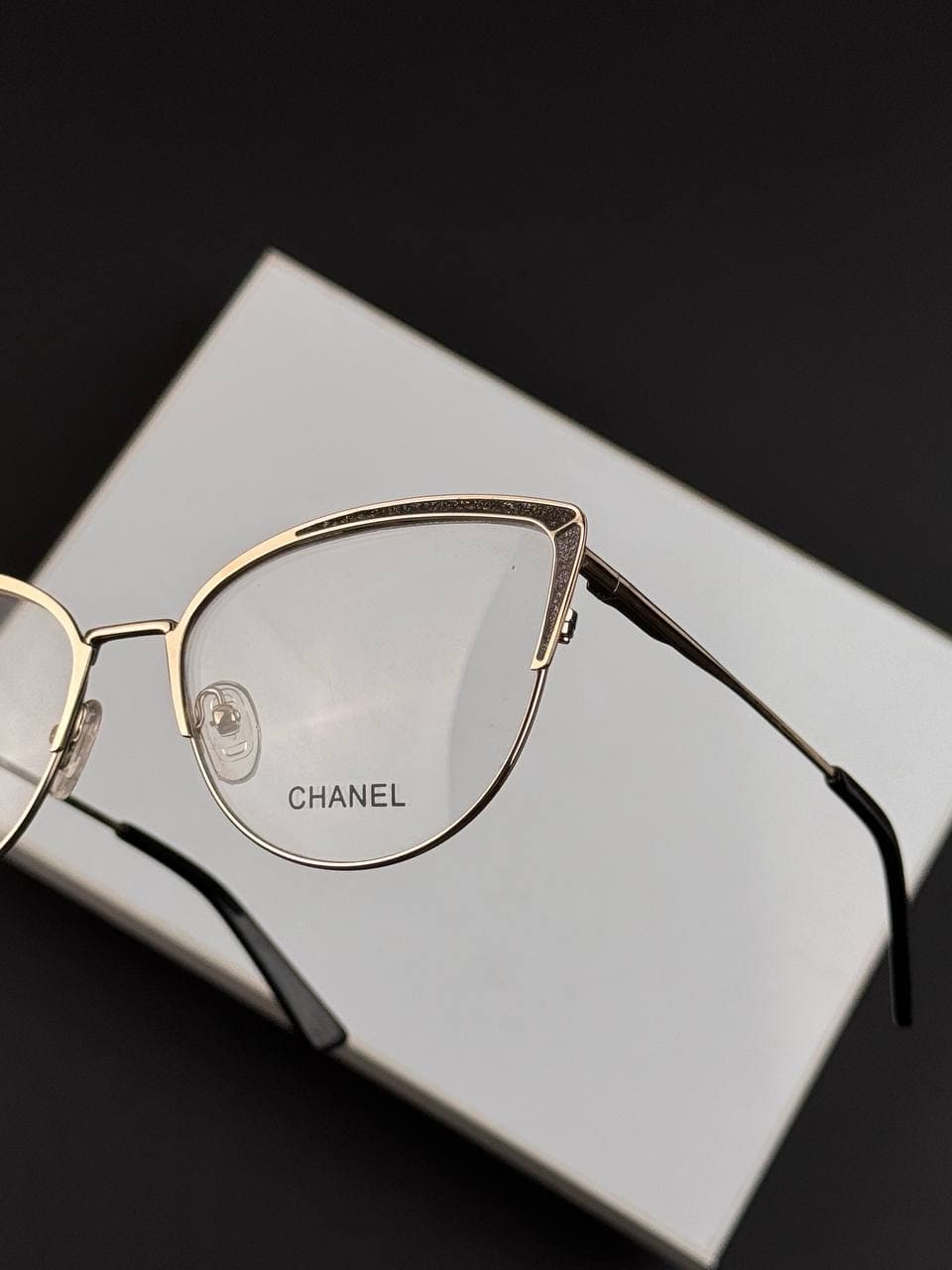 عینک طبی برند شنل مدل CH3918 — تصویر ۳