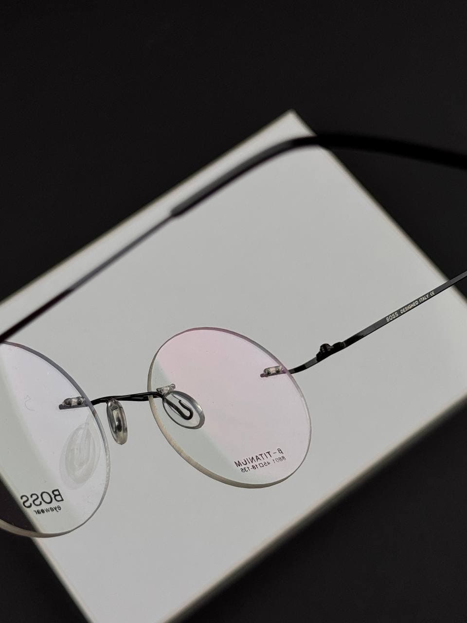 عینک طبی برند هوگوباس مدل HB8801 — تصویر ۹