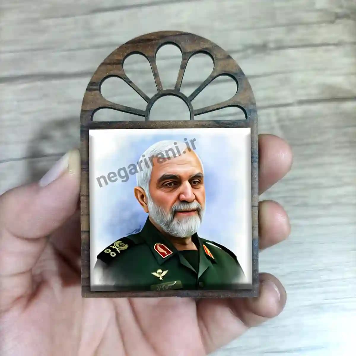 تندیس کاشی پنجره ای شهید همدانی مدل 2Z21 — تصویر ۳