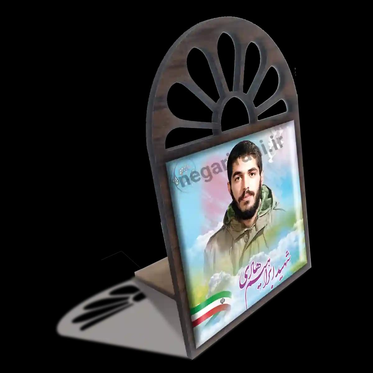 تندیس کاشی پنجره ای شهید ابراهیم هادی مدل 2Z15 — تصویر ۴