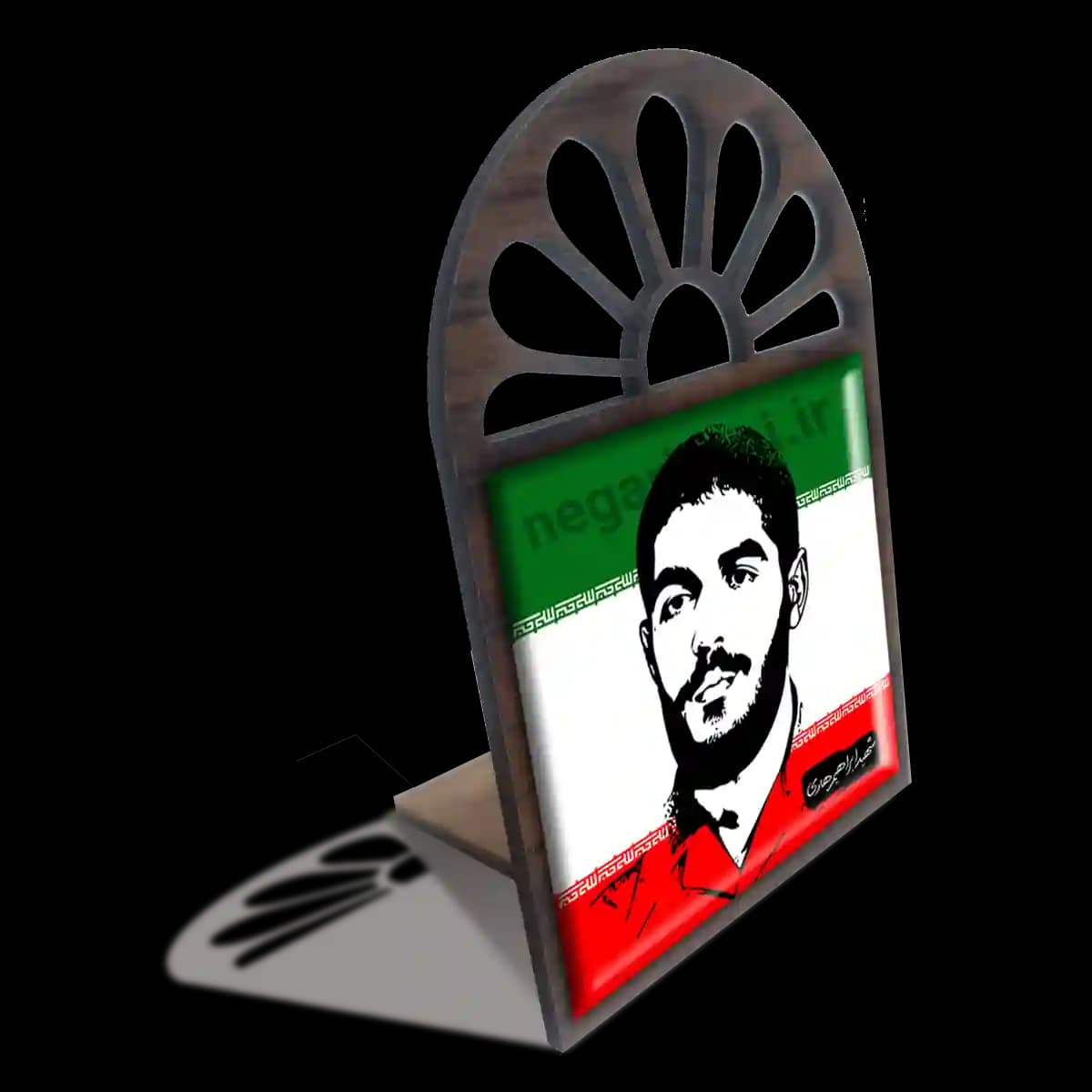 تندیس کاشی پنجره ای شهید ابراهیم هادی مدل 2Z10 — تصویر ۴