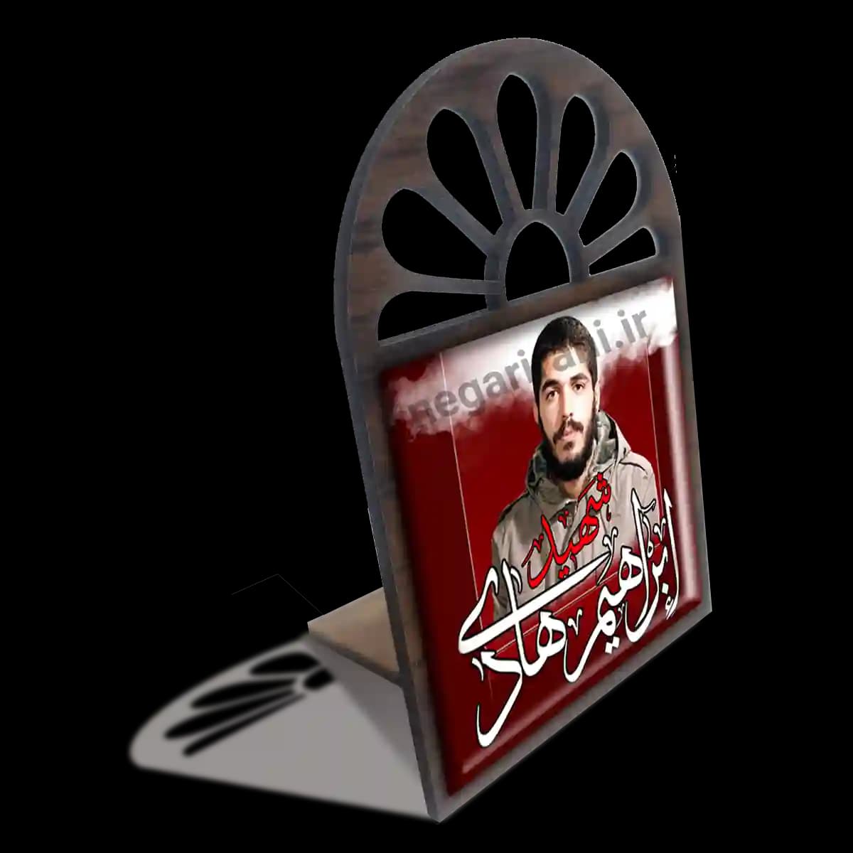 تندیس کاشی پنجره ای شهید ابراهیم هادی مدل 2Z9 — تصویر ۴