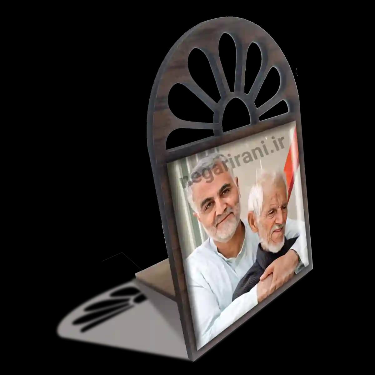تندیس کاشی پنجره ای استقبال امام و شهدا از حاج قاسم مدل 2ZG109 — تصویر ۴