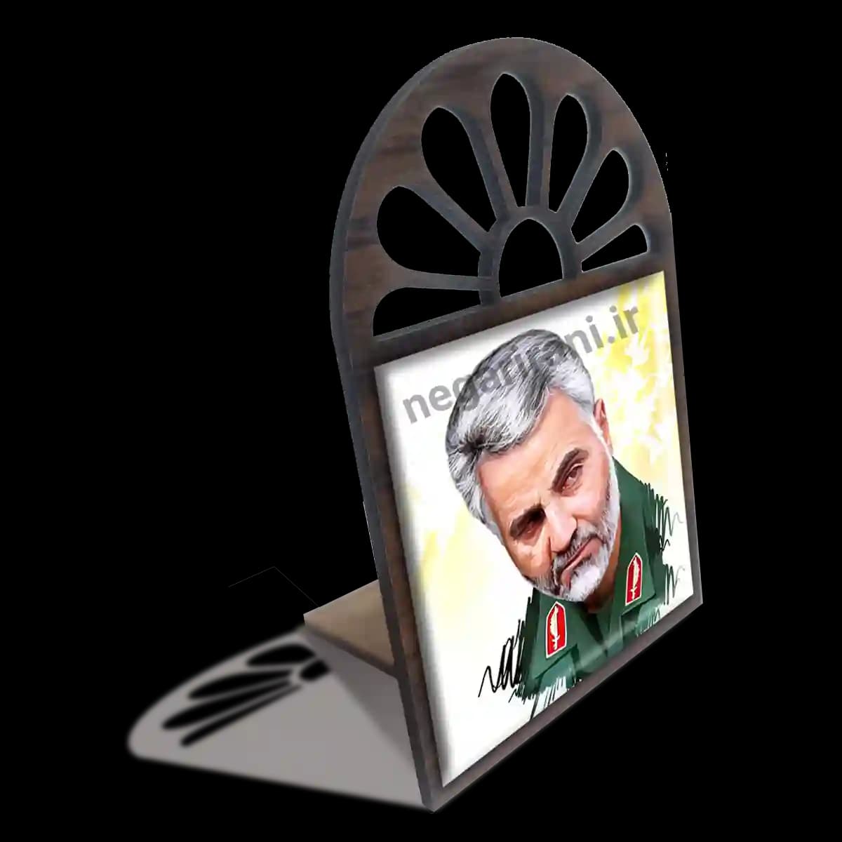 تندیس کاشی پنجره ای شهید حاج قاسم مدل 2ZG132 — تصویر ۴