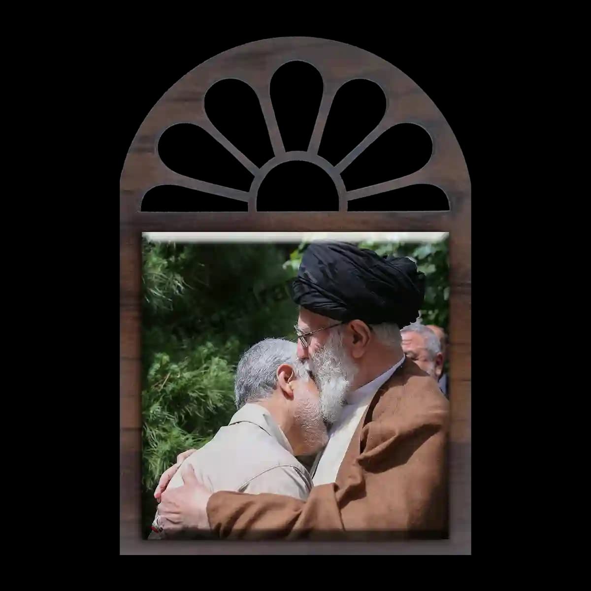 تندیس کاشی پنجره ای امام رهبری و حاج قاسم مدل 2ZG13