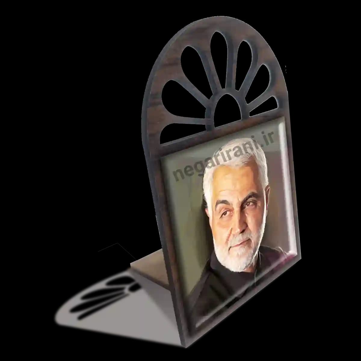 تندیس کاشی پنجره ای حاج قاسم سلیمانی مدل 2ZG11 — تصویر ۴