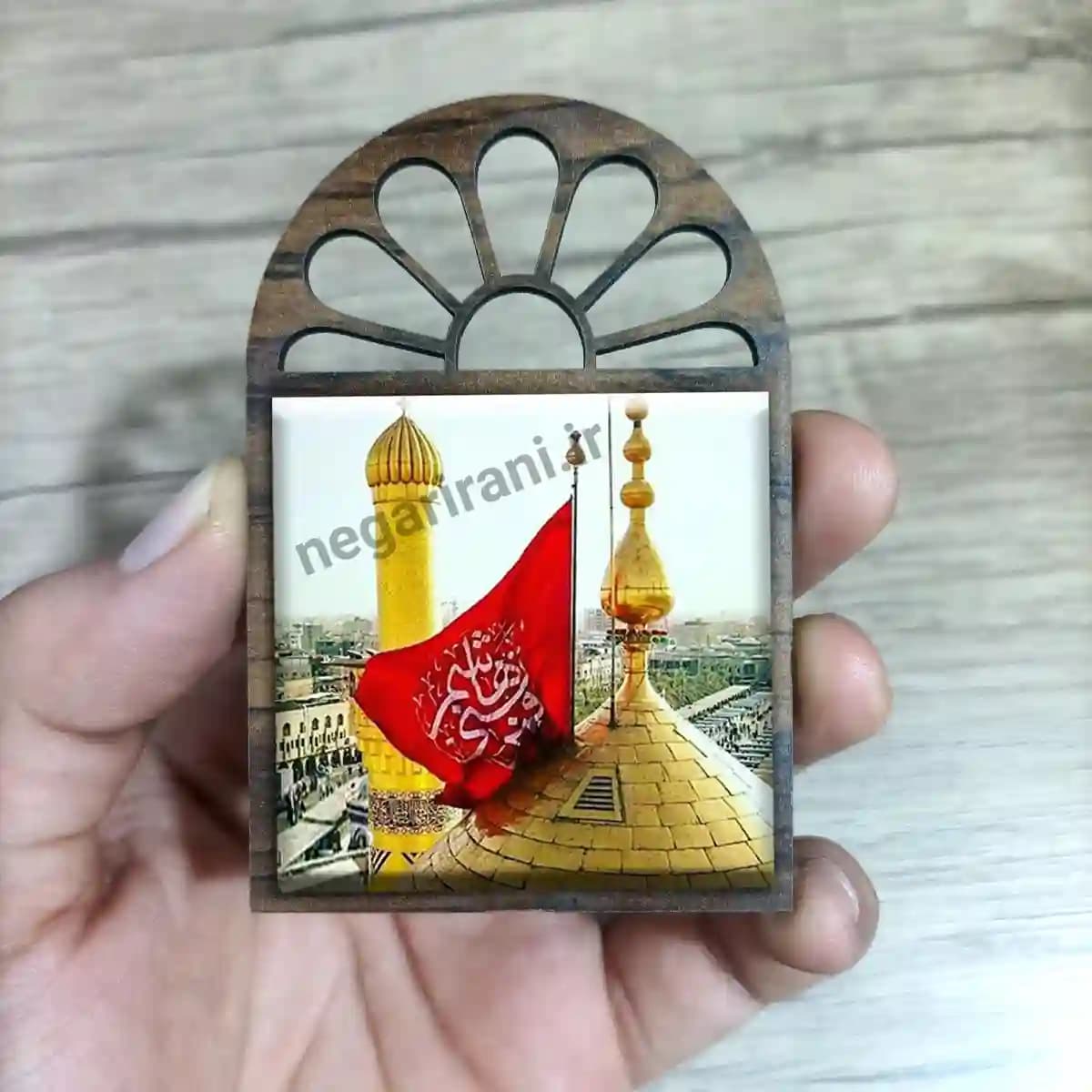 تندیس کاشی پنجره ای حرم حضرت عباس (ع) مدل 2X 7 — تصویر ۳
