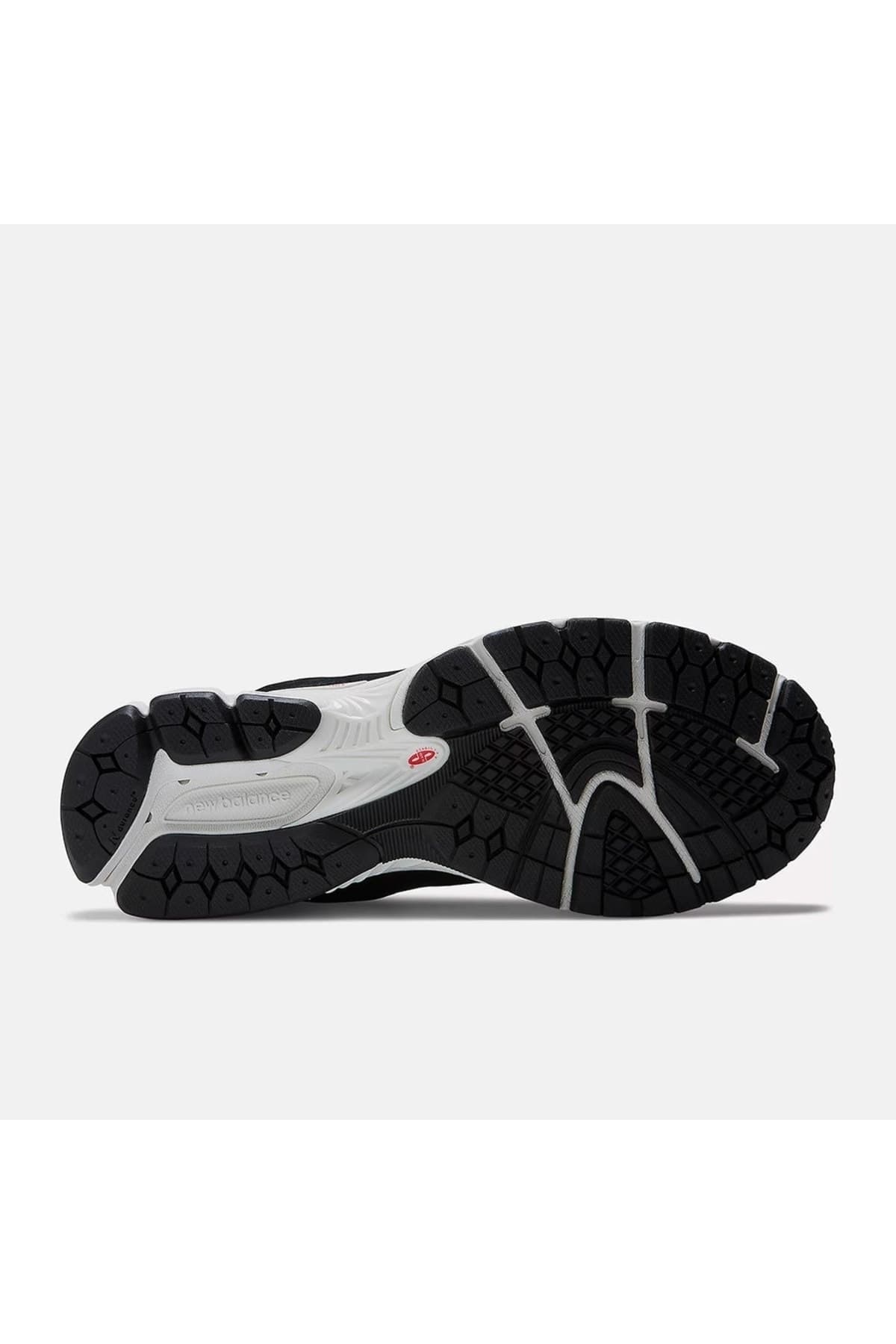 کفش اسنیکر نیو بالانس زنانه پارچه مشکی بیسیک راسته اسپرت | New Balance M2002REB VN — تصویر ۴