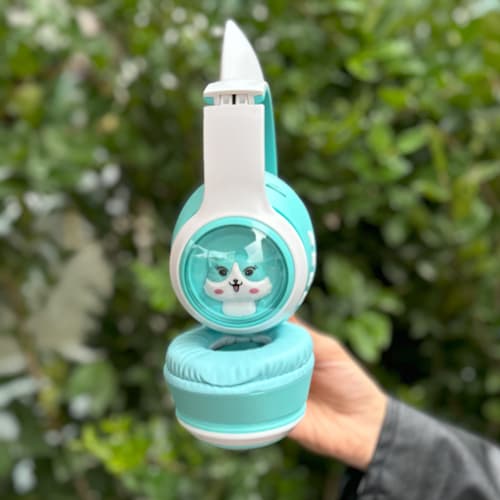 هدفون AKZ-07