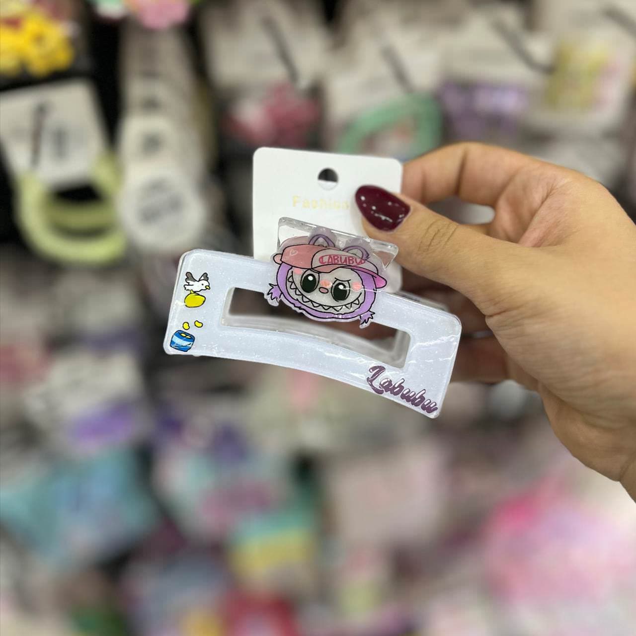 کلیپس لبوبو سفید