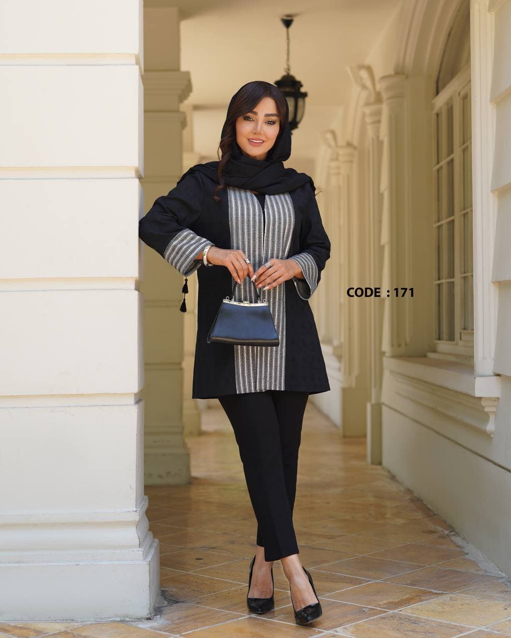 مانتو مجلسی زنانه لنین ژاکارد درجه یک خرجکار پولدوزی و گلدوزی سایز : 42 تا 52