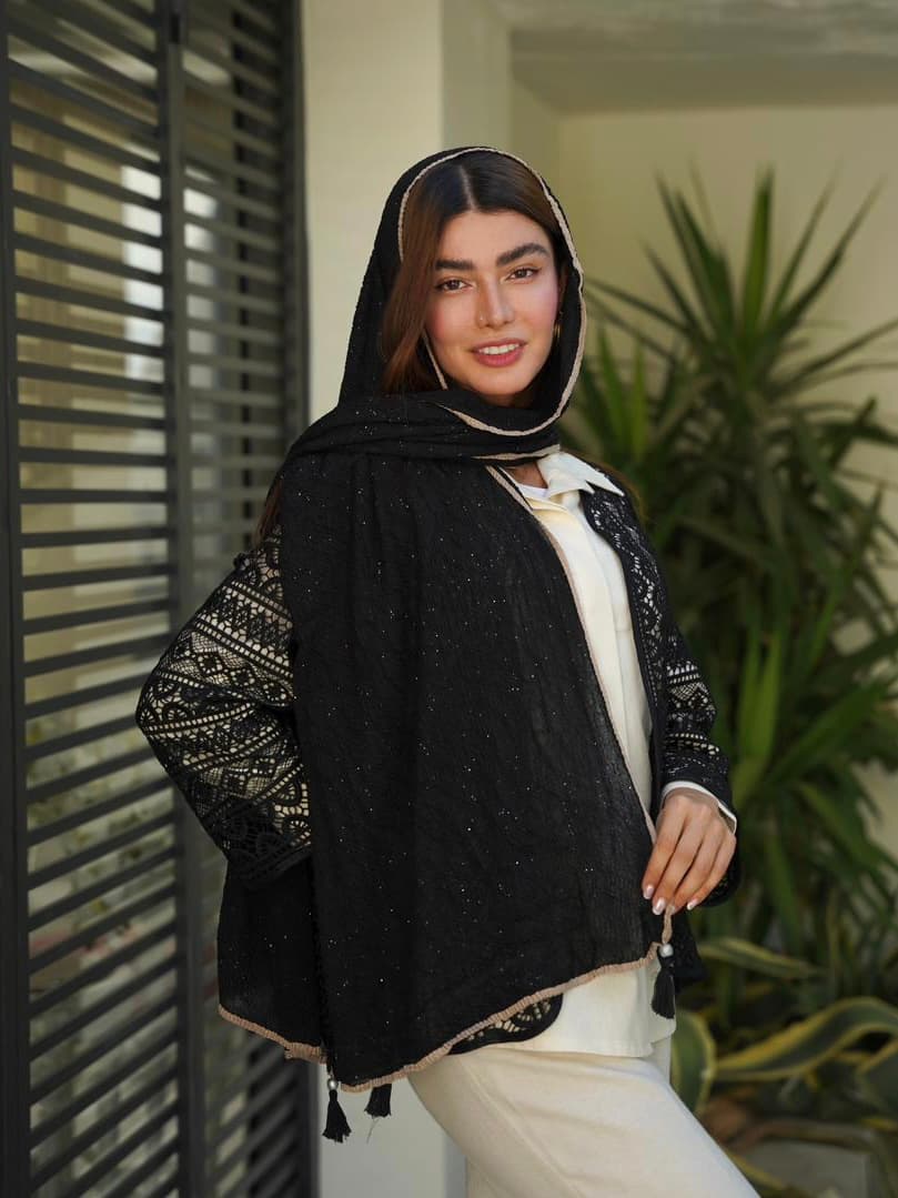 شال مشکی دورگان