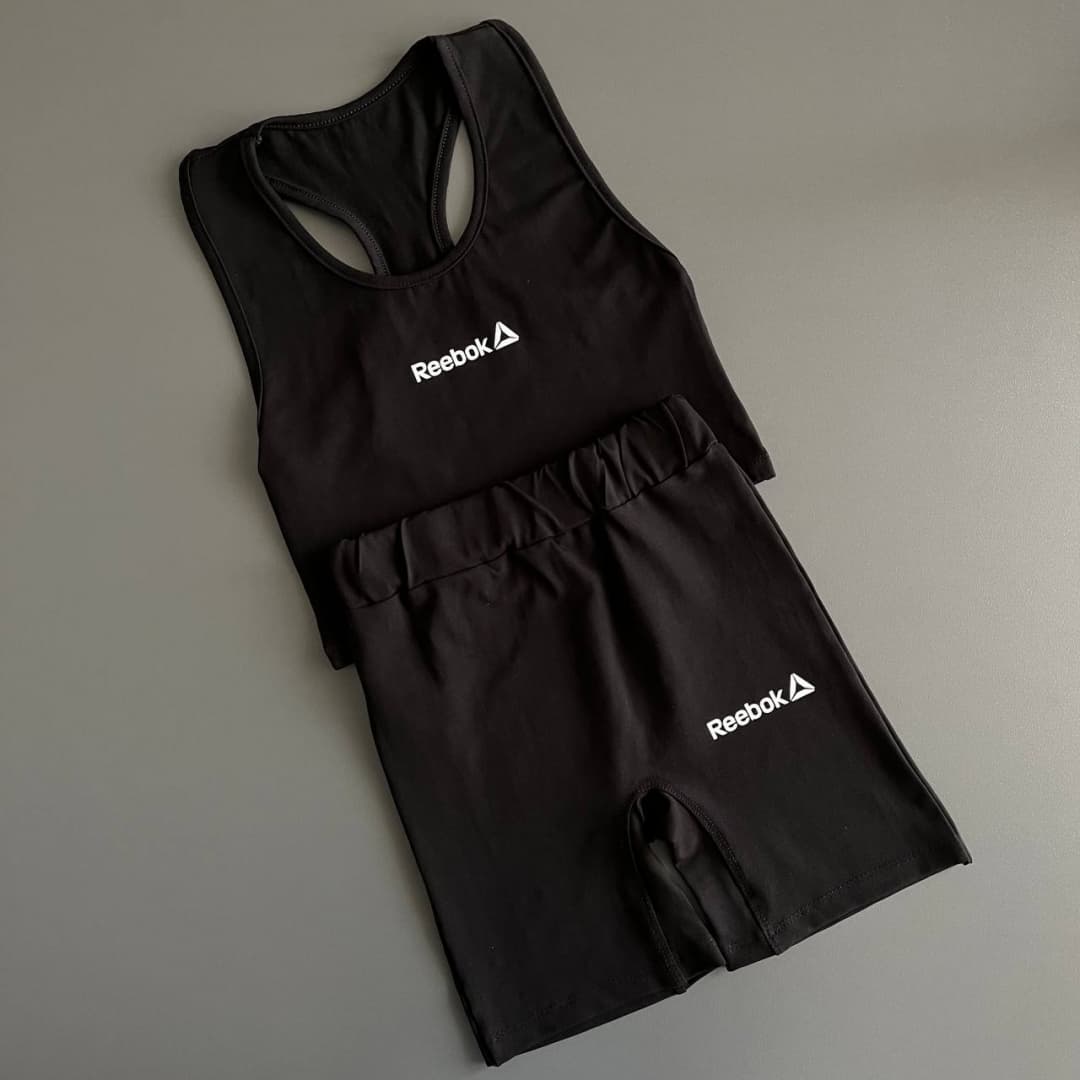 ست کراپ شلوارک reebok کد 629 (هر عدد 165/000 تومان)