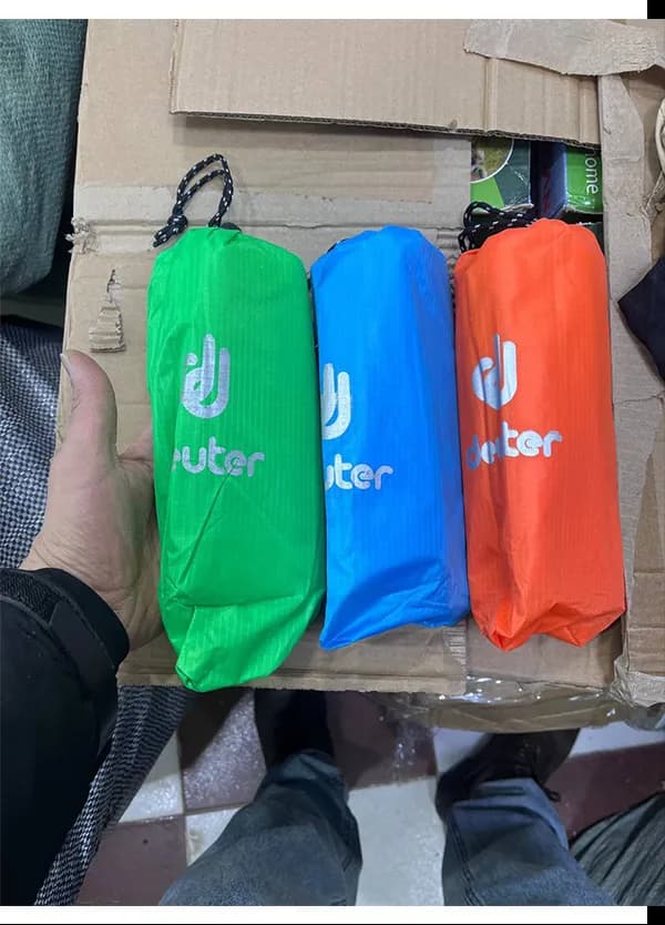 پانچو خفاشی deuter — تصویر ۲