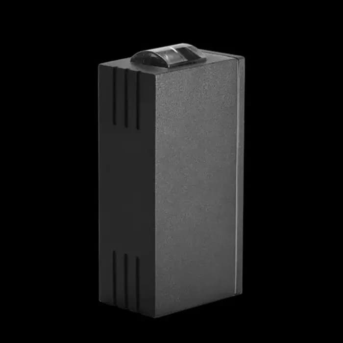چراغ دیواری 7 وات LED روکار گلنور مدل آلفا2