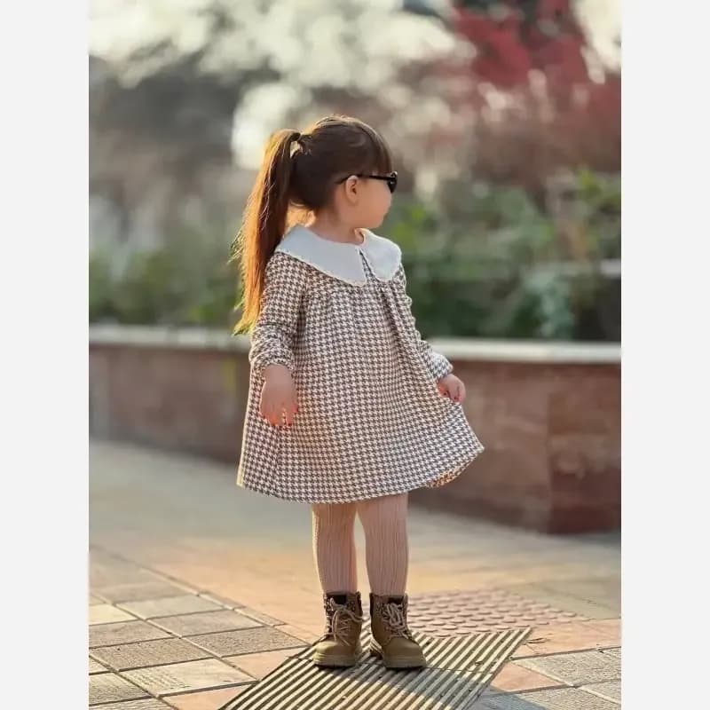 پیراهن دخترانه پشمی پیردوپل سپاهان مناسب 2 تا 8 سال — تصویر ۳