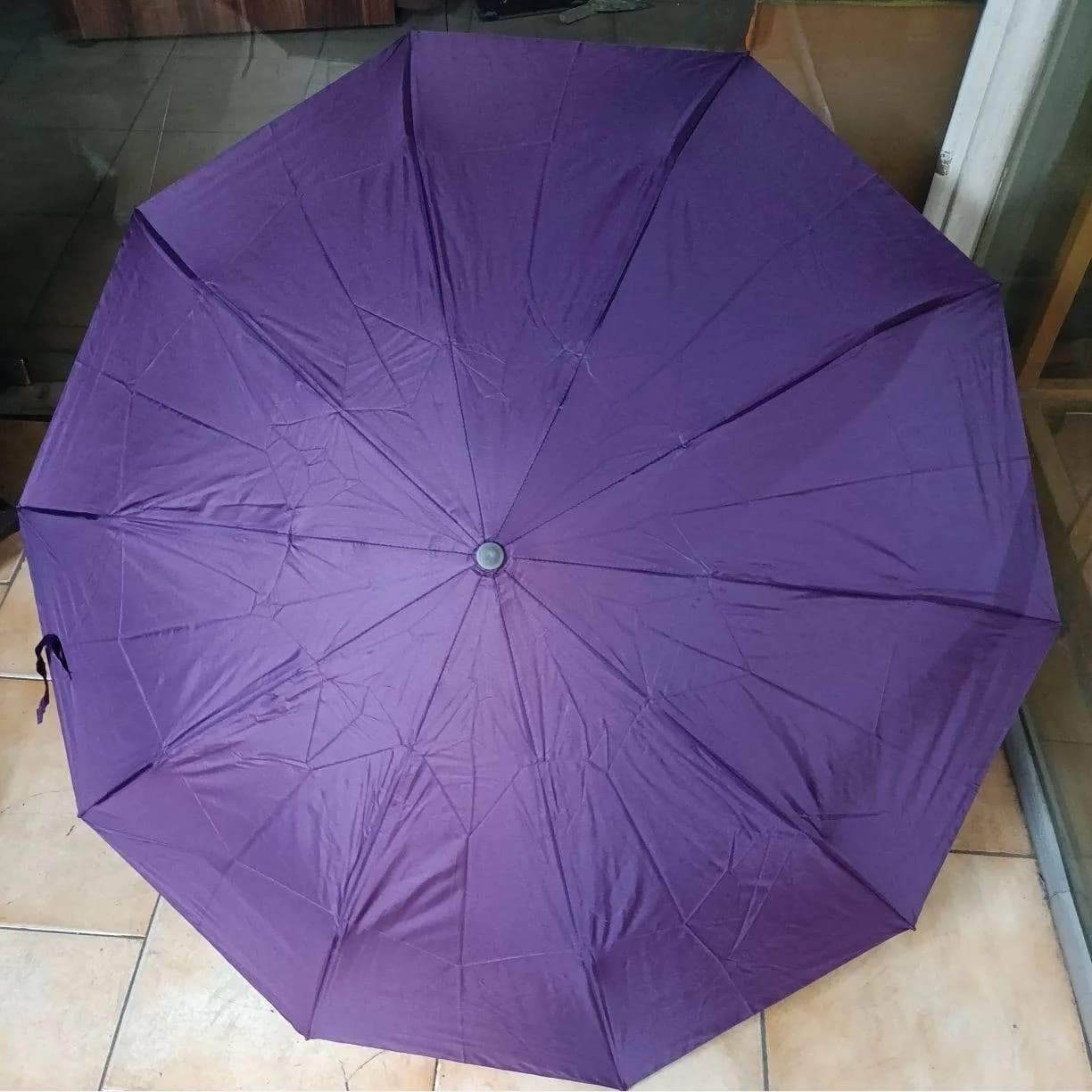 چتر اتوماتیک 10 فنر مقاوم طرح شیائومی فول اتوماتیک رنگبندی متنوع — تصویر ۴