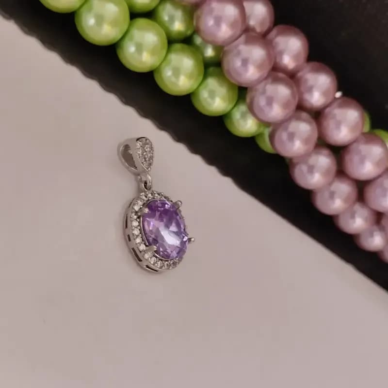 پلاک نقره زنانه عیار 925 طرح جواهری با روکش طلا سفید وزن 1.9 گرم — تصویر ۷