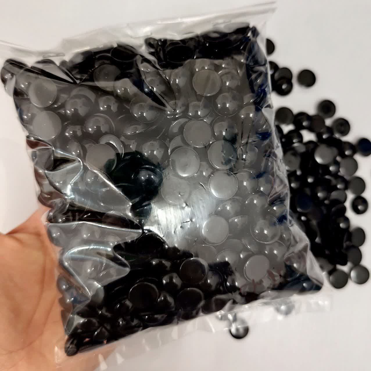 مروارید لپه ای مشکی خارجی 12میل 280گرمی(حدود500جفت) — تصویر ۲