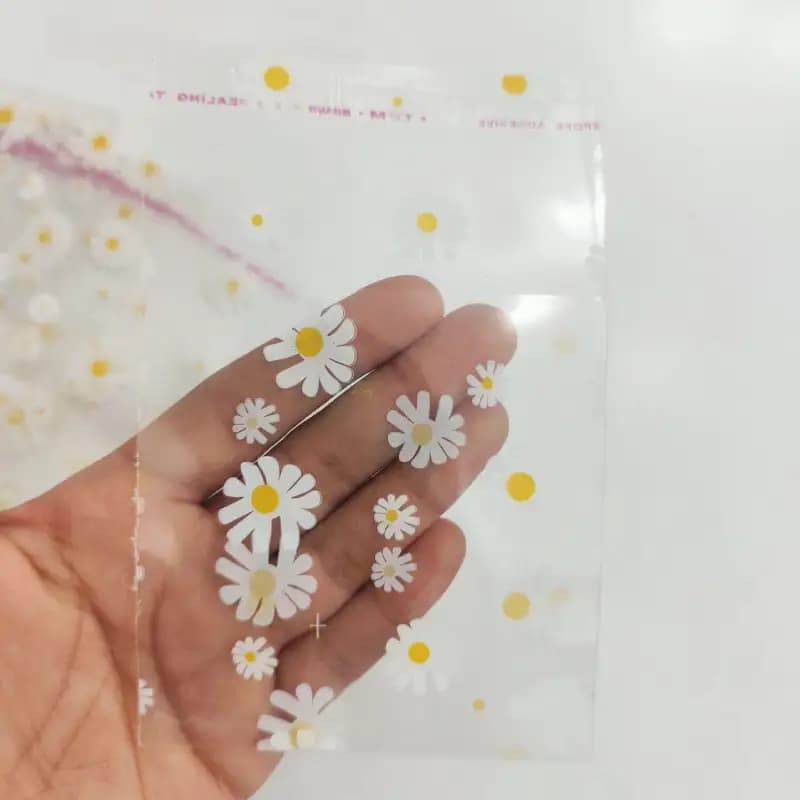 سلفون طرح بابونه سایز 8/5 در 9سانت (100گرم) — تصویر ۲