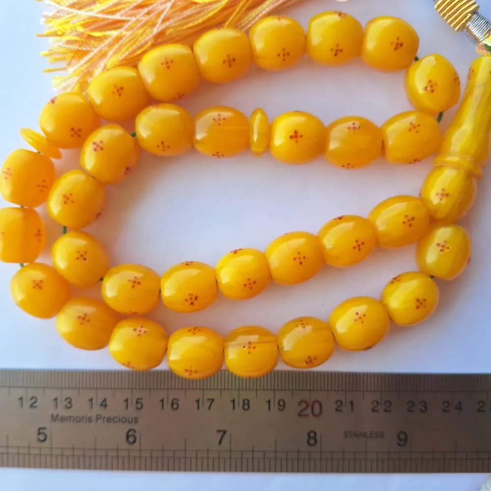 تسبیح سندلوس 33 دانه اصل کد 1010 بودار تراش بیضی قیچی آقابزرگ — تصویر ۶