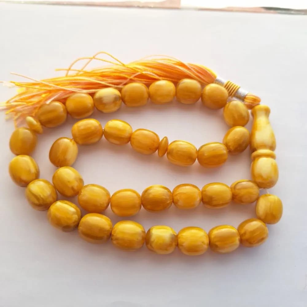 تسبیح سندلوس 33 دانه کد 1001 بودار تراش استوانه‌ای لبه گرد خوشرنگ آقابزرگ