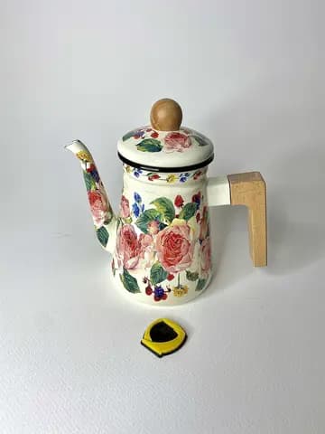 کتری لعابی دسته بغل چوبی 1/2 لیتر — تصویر ۵