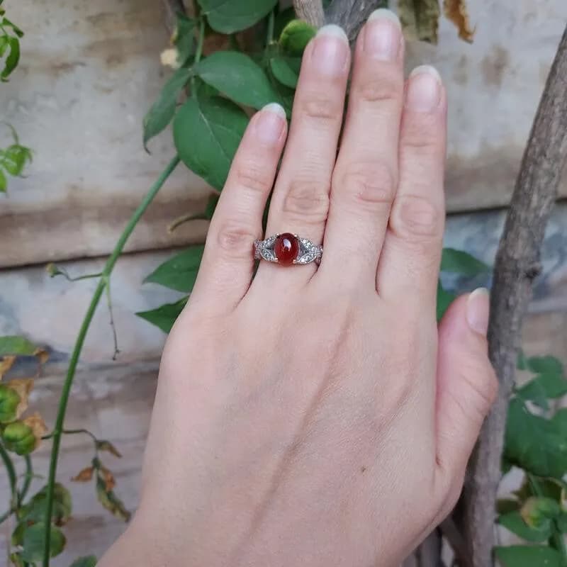 انگشتر نقره زنانه گارنت یا هسونایت اصل و معدنی آقابزرگ کد 569 — تصویر ۵