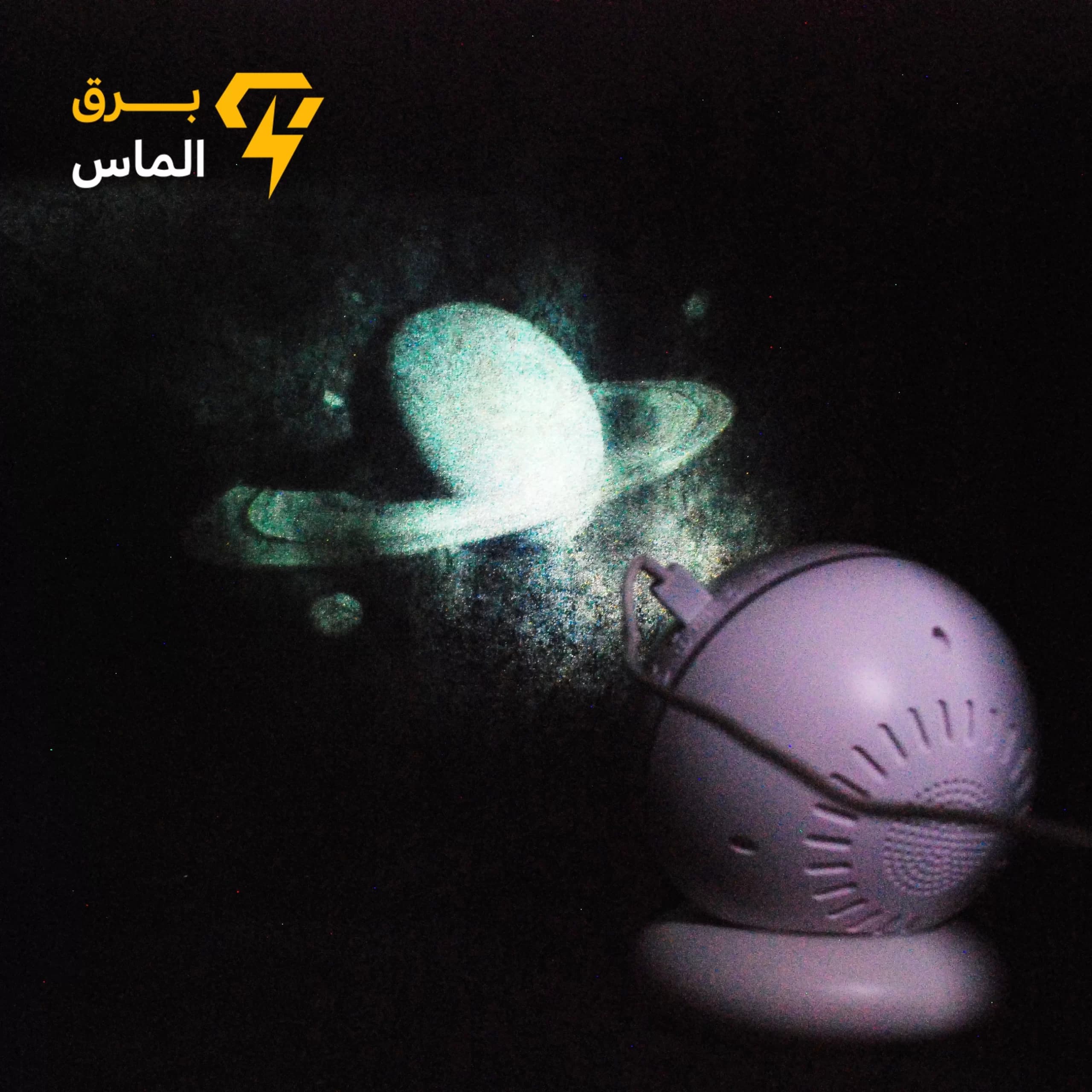 چراغ خواب کهکشانی بزرگ مدل CD – تجربه آرامش با نور سهبعدی و طرح آسمان شب — تصویر ۶