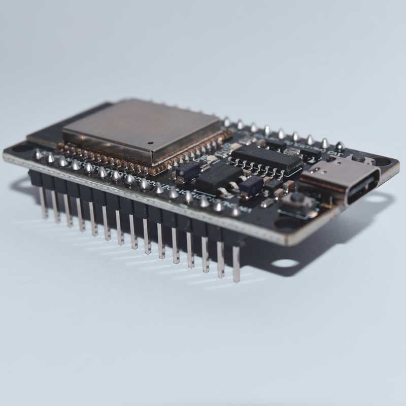 برد توسعه Wroom ESP32 با مبدل CH340 دارای بلوتوث و WIFI مدل TYPE-C — تصویر ۴